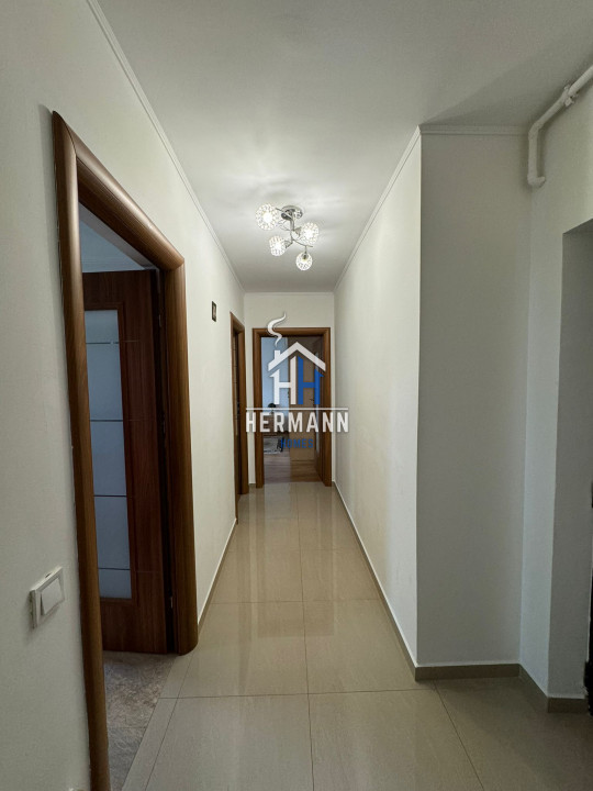 Apartament 2 camere - balcon - parcare subterana - Turnisor 