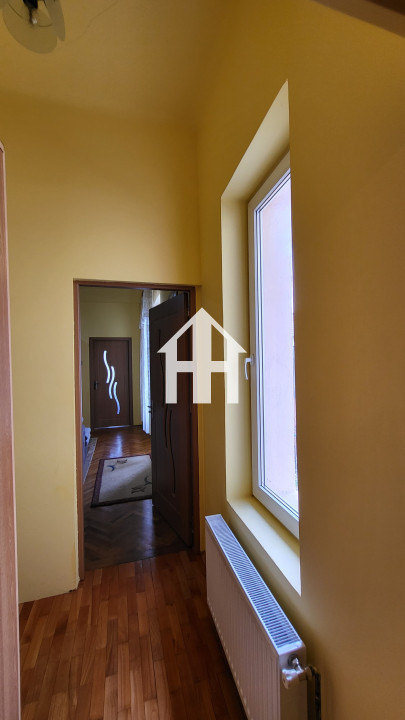 Inchiriere – Casa versatila pentru birouri/sediu firma -Trei Stejari