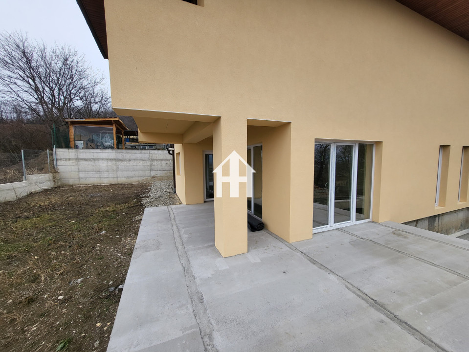 Casa de vanzare in Viile Sibiului – 4 camere, 136.30 mp utili, teren 470 mp