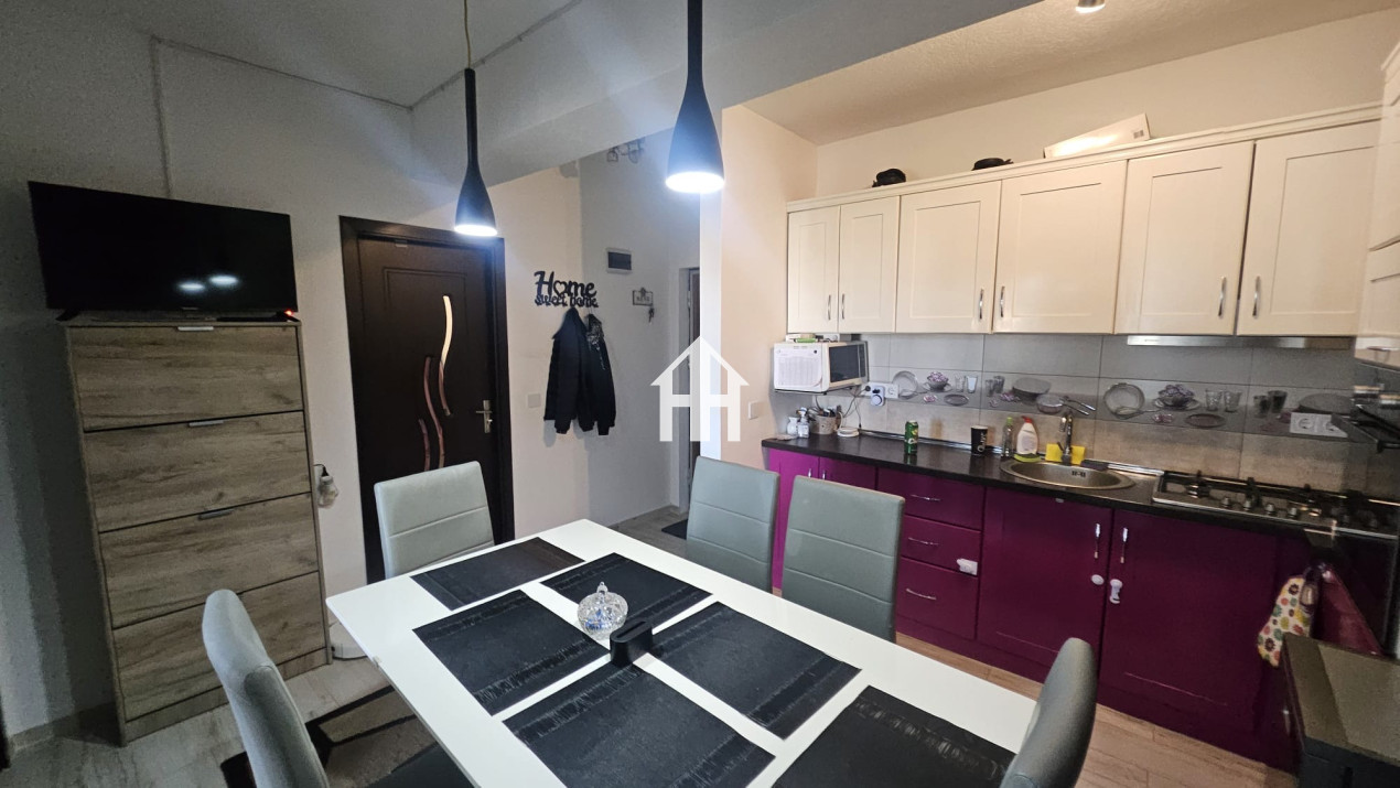Apartament 2 camere - decomandat - balcon - doamna stanca - etaj 10