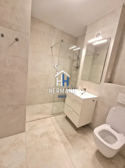 Apartament 3 camere - de închiriat - modern - zona Turnisor