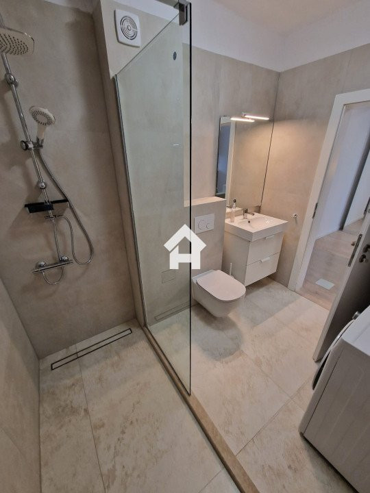 Apartament 2 camere - prima inchiriere - orientare Sud-Est