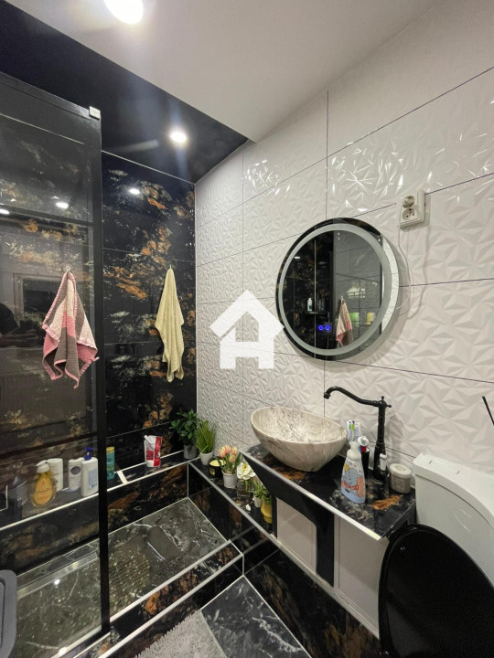 Vanzare apartament 2 camere, 2 bai + balcon inchis – Marsa, Sibiu