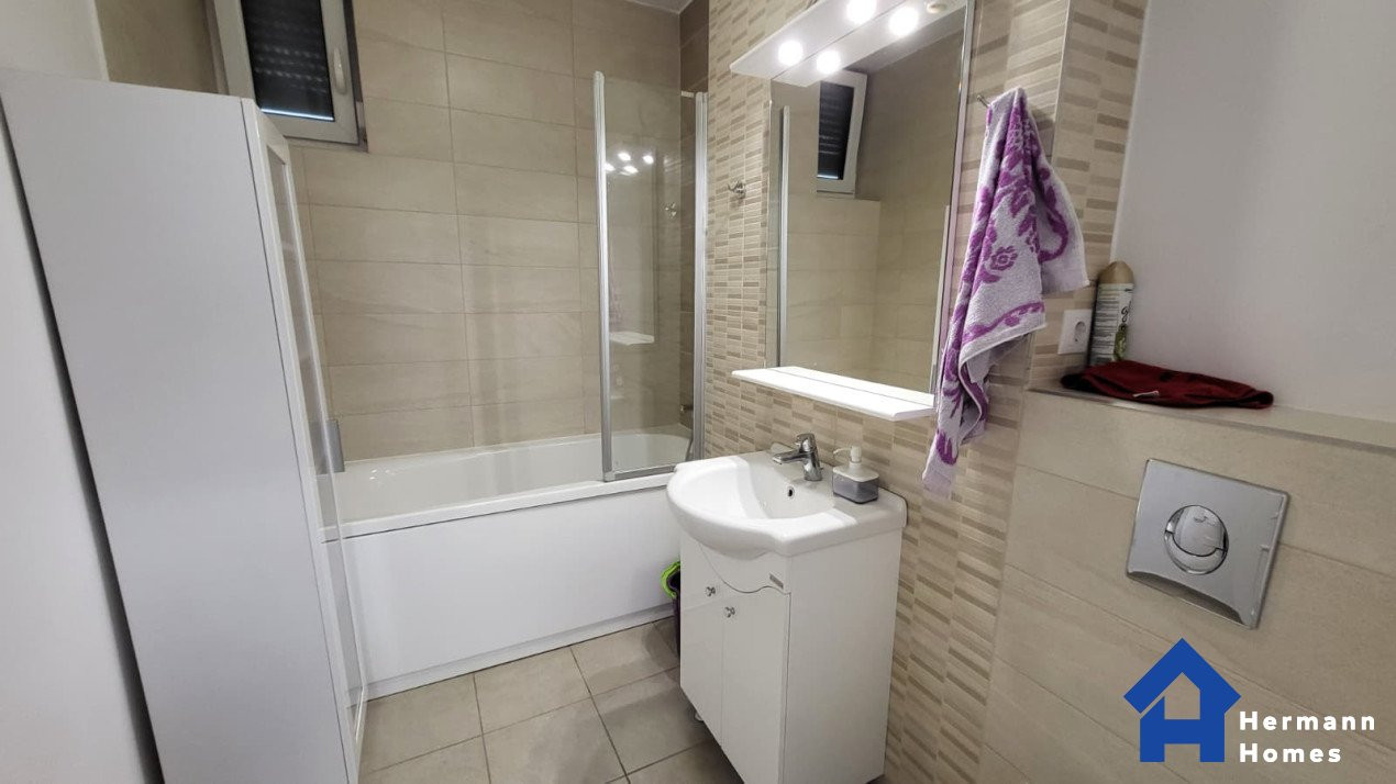 De inchiriat spatiu modern 49,6 mp, zona Kaufland - Sos. Alba Iulia