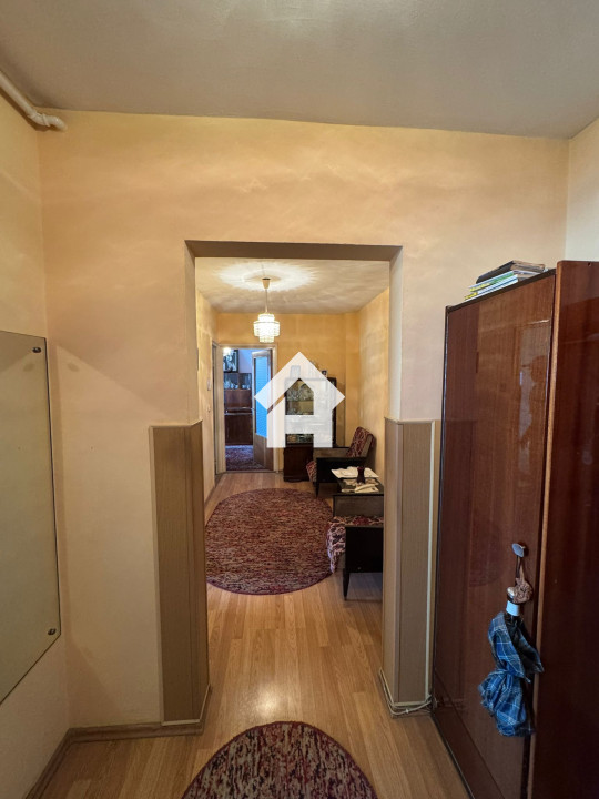 APARTAMENT 2 CAMERE -MIHAI VITEAZUL- ETAJ 4- BALCON-PIVNITA