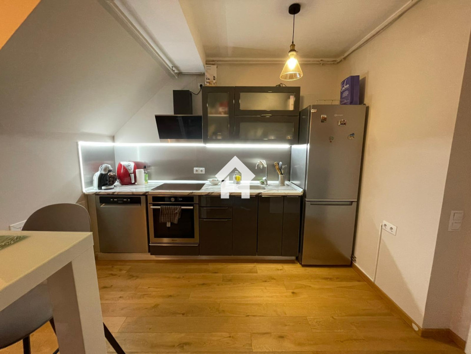 Apartament 2 camere - renovat - zona centrala - Sibiu