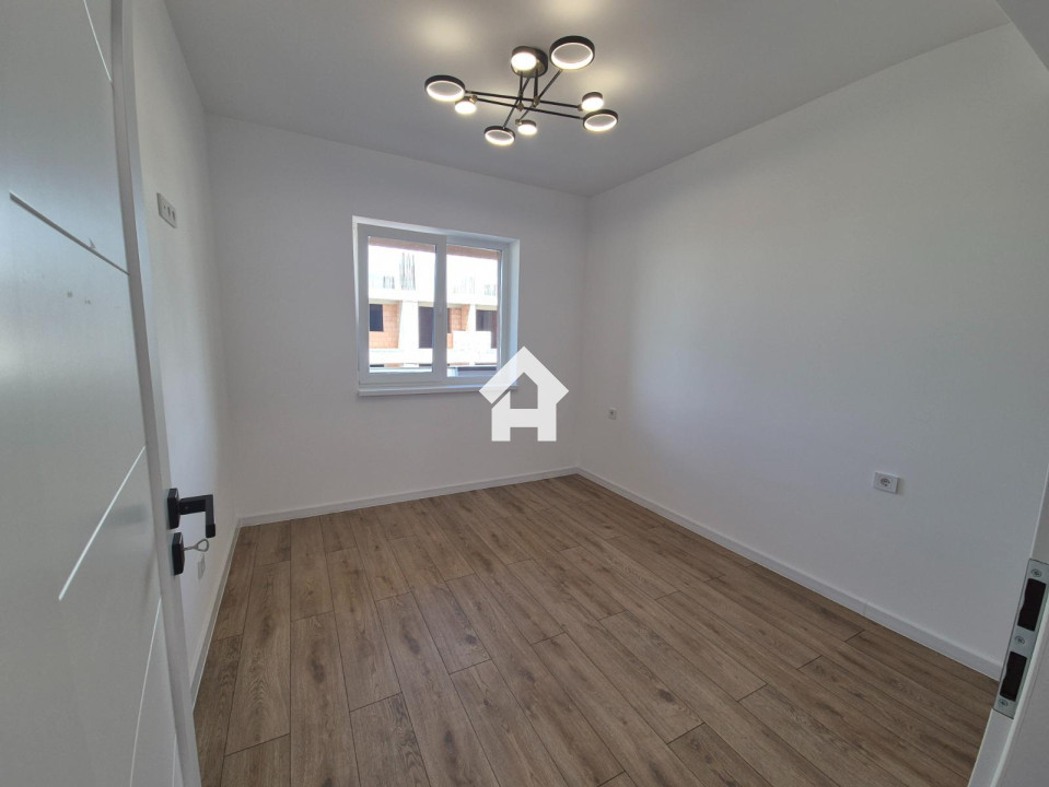 Apartament 3 camere, la cheie, 70,15 mp, parter – Calea Surii Mici