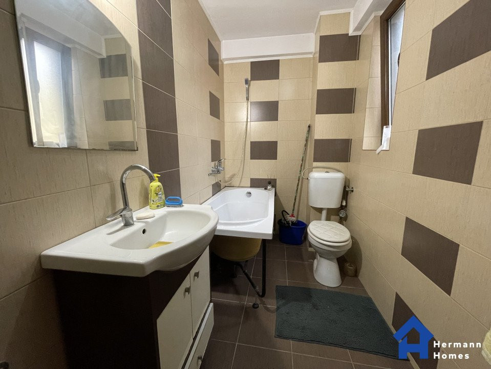 Apartament 2 camere de inchiriat – curte privata -  etaj 1 - Terezian
