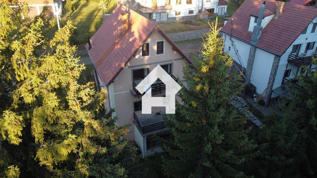 Vila complet utilata de vanzare – Paltinis, Sibiu