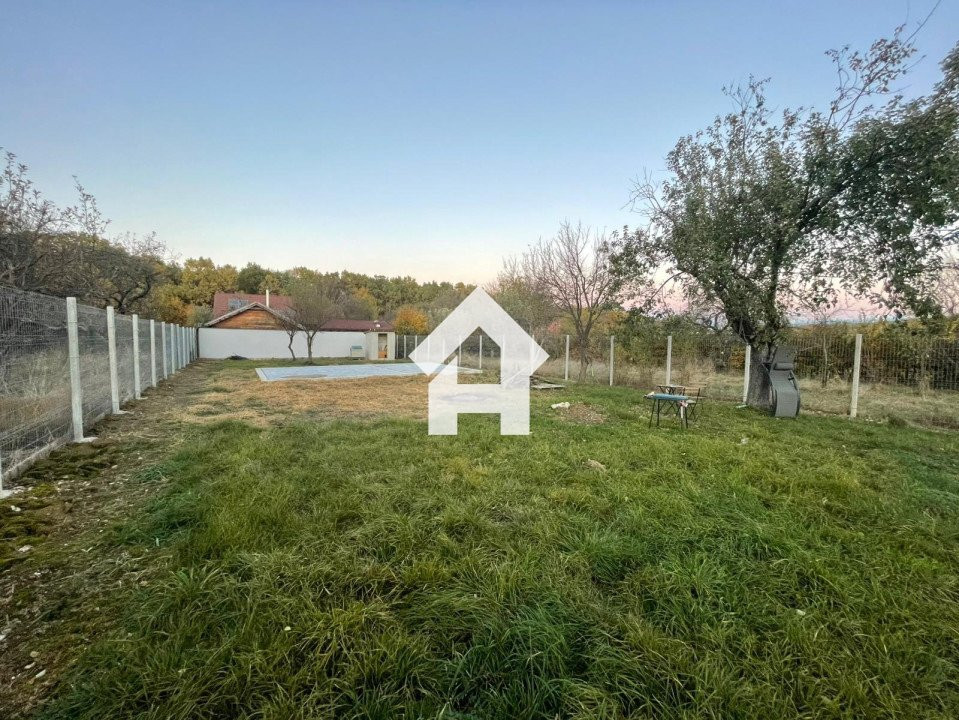 Teren intravilan de vanzare – Tropinii Noi - 1036 mp