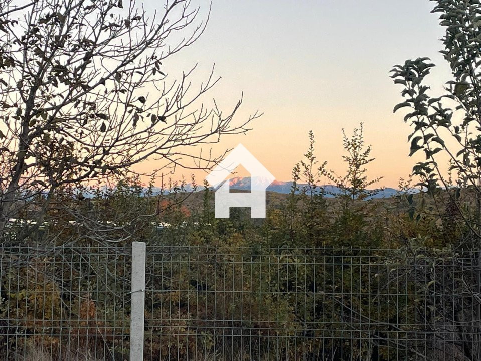 Teren intravilan de vanzare – Tropinii Noi - 1036 mp