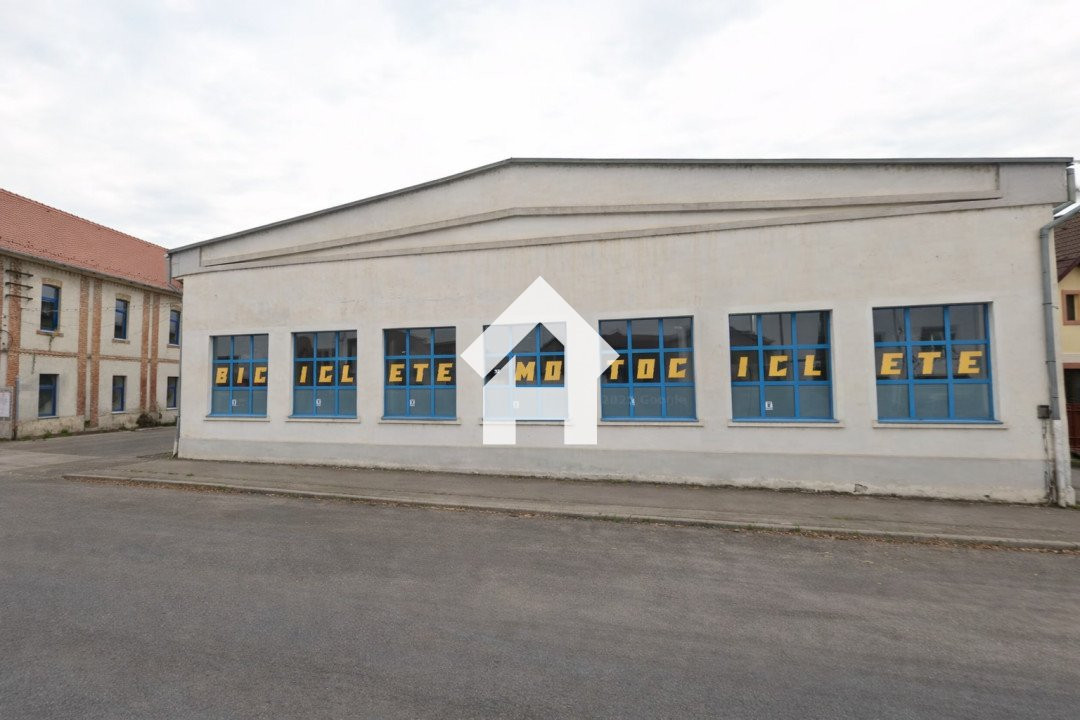 Spatiu comercial volatil - de inchiriat - vad excelent stradal - Sibiu