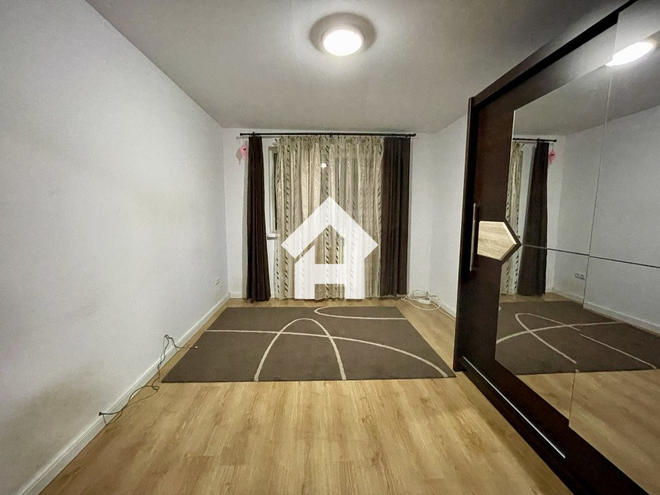 Apartament 3 camere, etaj 2, 81 mp, baie cu geam - Hipodrom III