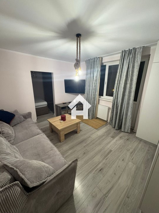 Apartament 2 camere - zona Hipodrom - Balcon-Etaj 3