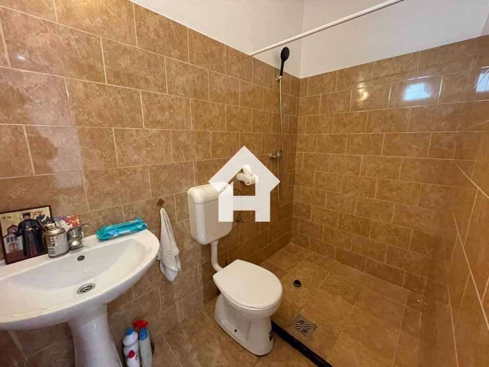 Spatiu comercial 80 mp | Strand II | Pretabil multiple activitati