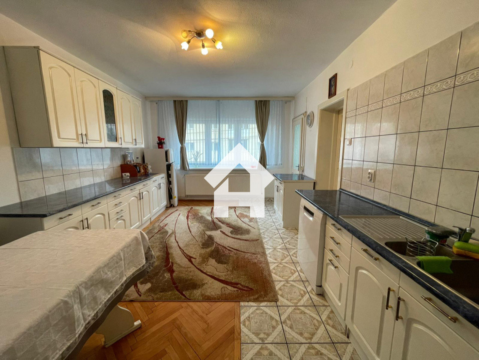 Apartament 2 camere + terasa 60 mp | Curte | Parcare | Strand II