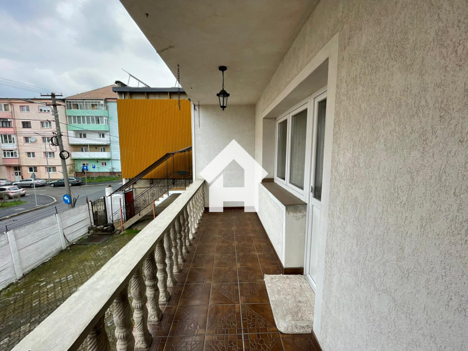 Apartament 2 camere + terasa 60 mp | Curte | Parcare | Strand II