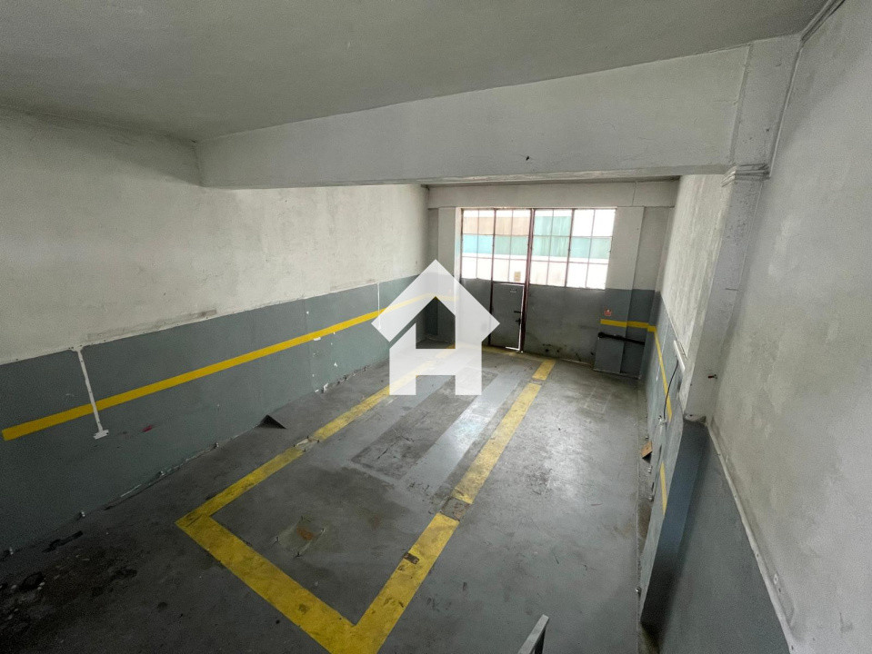 Hale de inchiriat – 200 mp utili si curte 600 mp – Calea Surii Mici