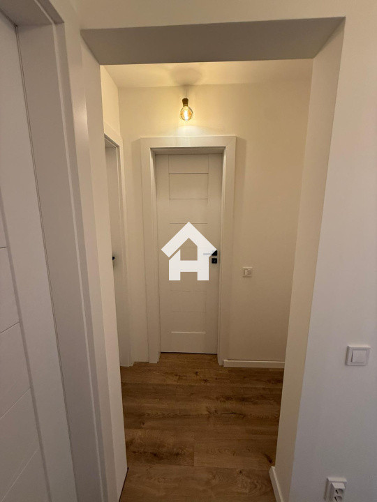 Apartament 3 camere - Strand - 64 mp utili - etaj 1 