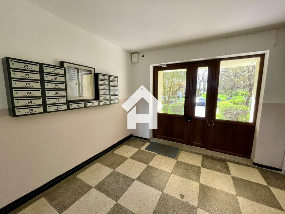 Apartament 2 camere, etaj 2/5, semidecomandat – Aleea Selimbar 