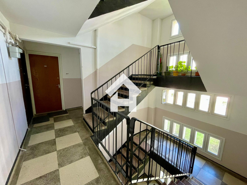 Apartament 2 camere, etaj 2/5, semidecomandat – Aleea Selimbar 