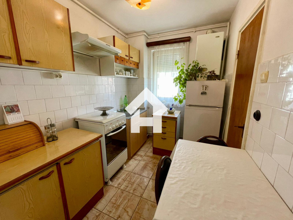 Apartament 2 camere, etaj 2/5, semidecomandat – Aleea Selimbar 