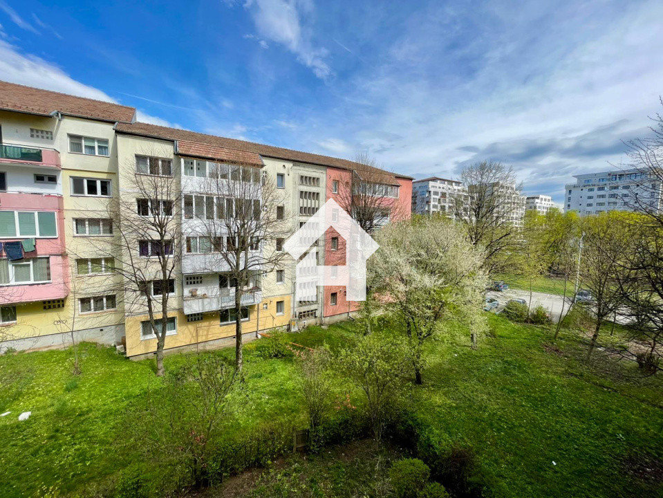 Apartament 2 camere, etaj 2/5, semidecomandat – Aleea Selimbar 