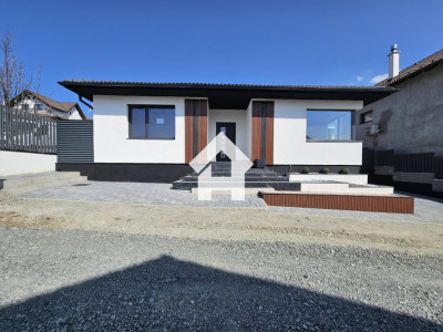 Casa pe un singur nivel - single - 123 mp utili - Sura Mare
