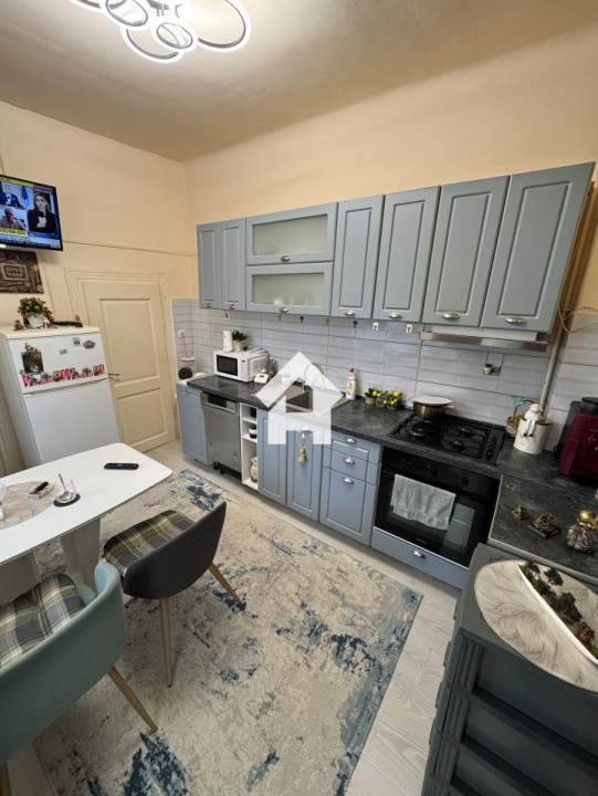 Apartament 2 camere - str. Tribunei - etaj 1 