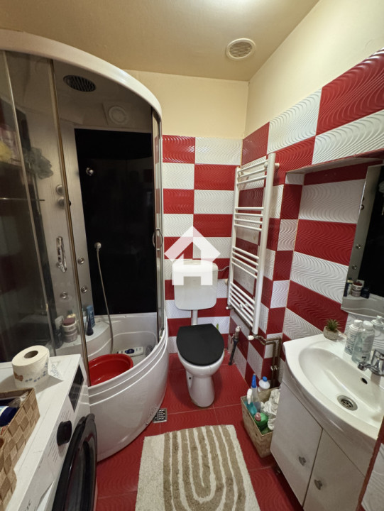 Apartament 2 camere - str. Tribunei - etaj 1 