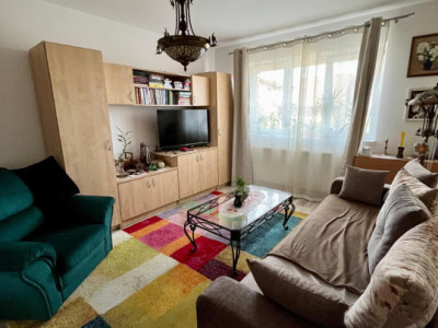 Apartament decomandat, 2 camere Strand II – cu chiriasi