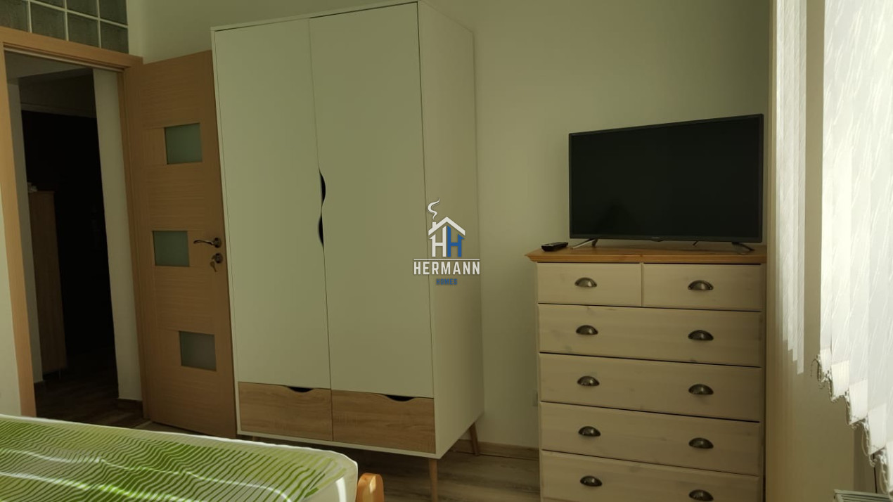 Apartament de inchiriat - 3 camere - 87 mpu - boxa de depozitare 