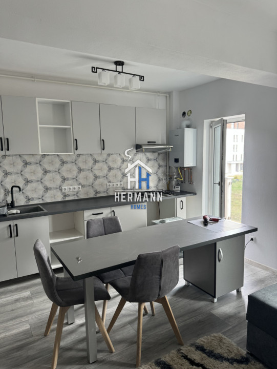 Apartament 3 camere - 61 mpu - etaj 1 - zona Ogorului 