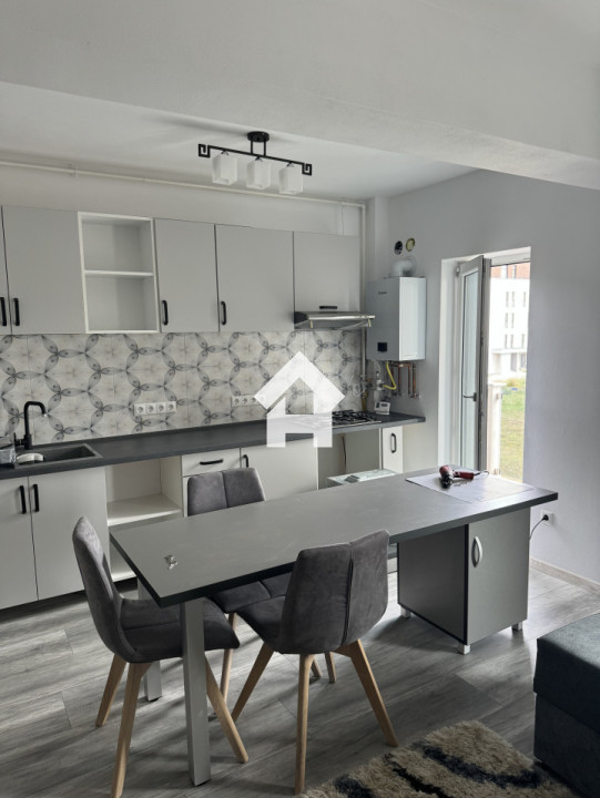 Apartament 3 camere - 61 mpu - etaj 1 - zona Ogorului 