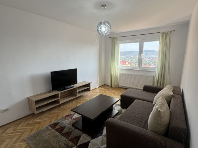 Apartament 3 camere - 68 mpu - lift - zona Vasile  Aaron