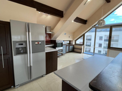 Spatiu comercial/birouri - 120 mpu - modern